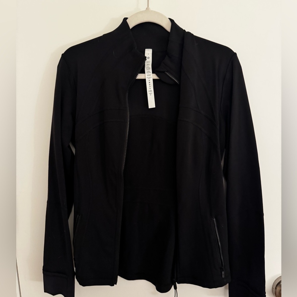 Lululemon Define Jacket 🖤 - Picture 4 of 8